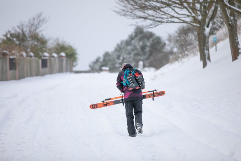 Ross Grant making use of his skis near to home. The Law, Dundee.