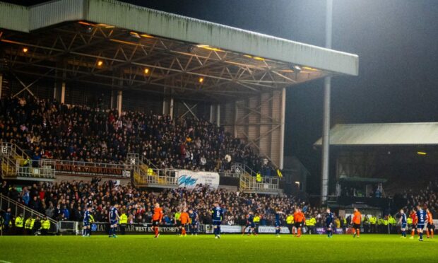 The Dundee derby is back.