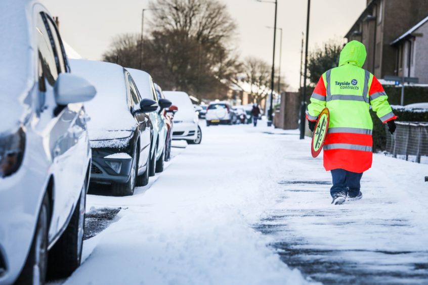 Snow in Douglas, Dundee.