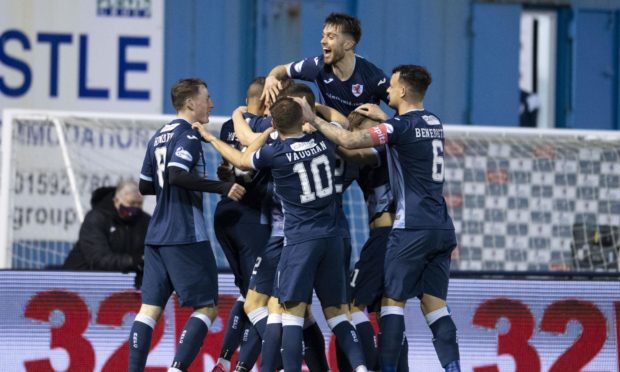 The Raith players celebrate after Jamie Gullan made it 4-1.