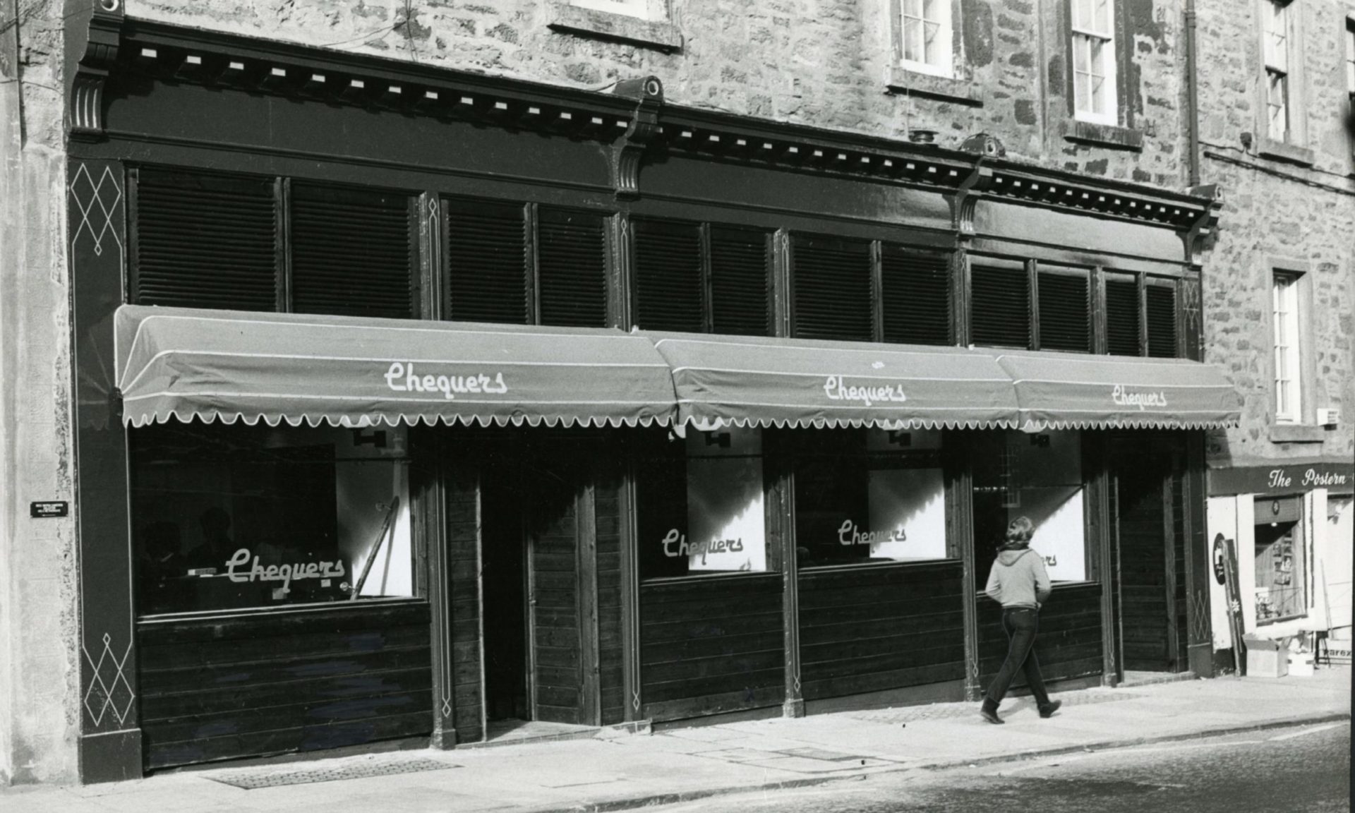 Cheers to the beers Do you remember these classic Dundee pubs?