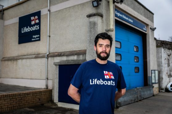 Kinghorn RNLI crew member, Ralph Johnson, aims to run the equivalent of two marathons