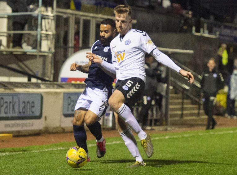 Sam Roscoe in action for Ayr United against Dundee in 2020. 