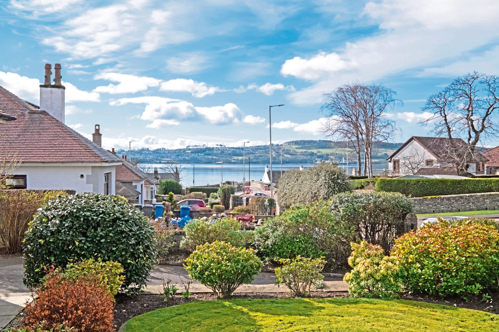 PROPERTY Spacious home in the heart of Broughty Ferry has beautiful extension and river views
