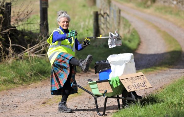 Ellie Stirling on her Kiltwalk litter-pick