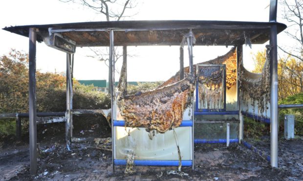 fire Dundee bus shelter