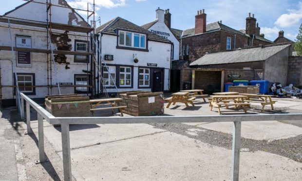The beer garden will be created at the rear of the Thrums Hotel.