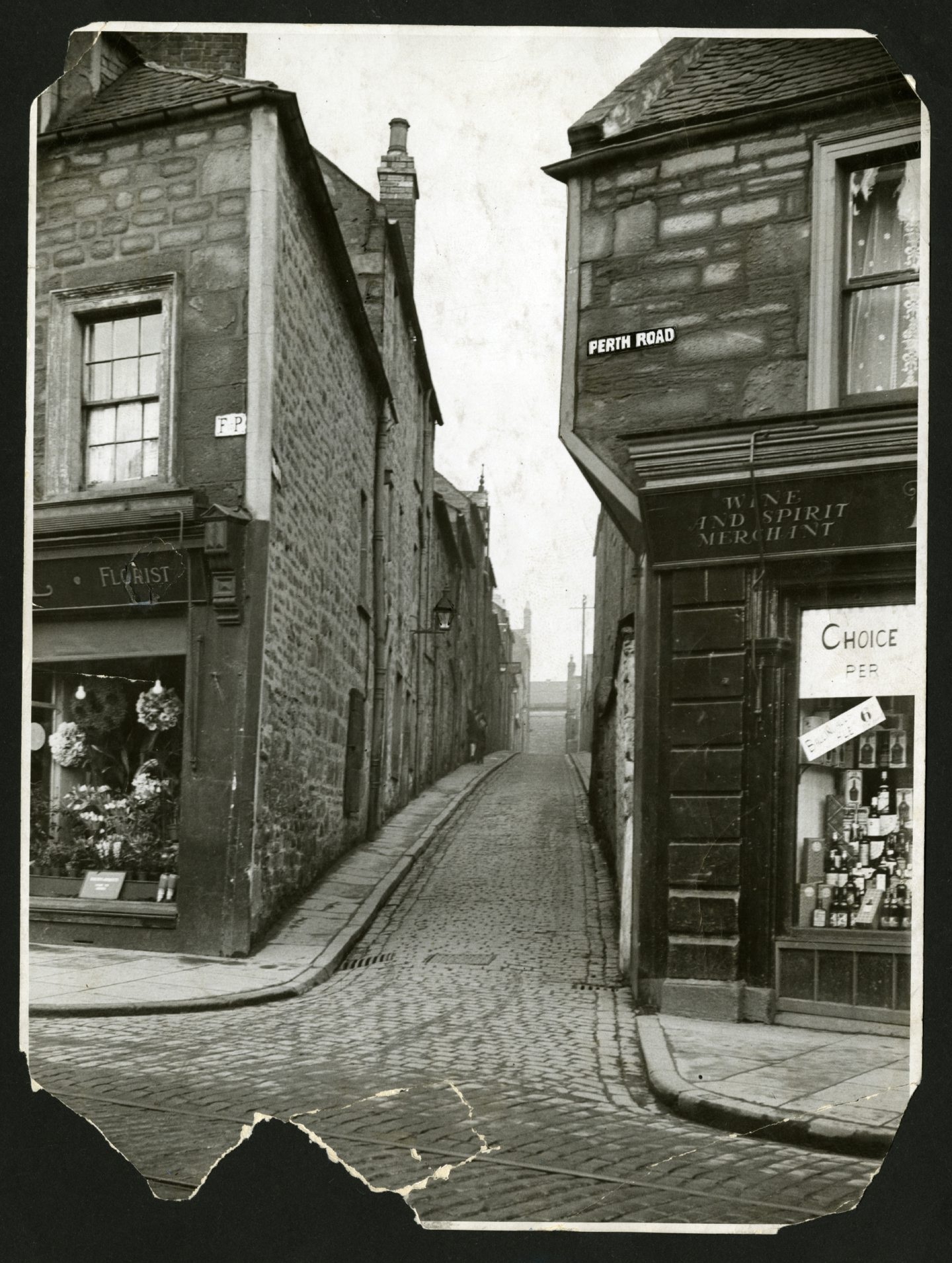 Old Photos Of Perth Road, Dundee: A Trip Back In Time