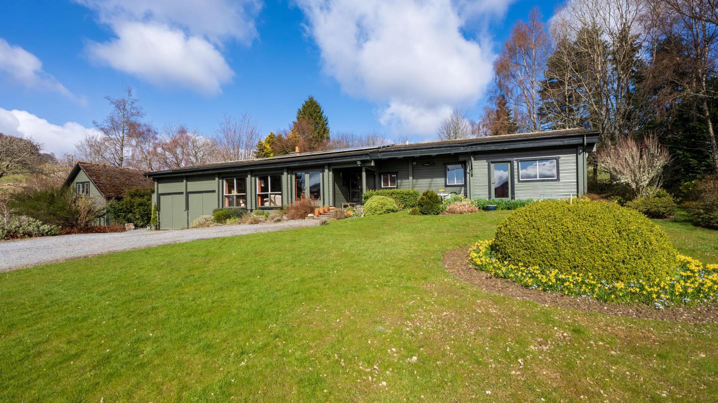 PROPERTY House on Loch Tummel has 15 acres of land and loch frontage