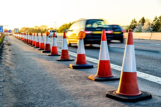 Motorists are facing delays on the M90 due to resurfacing work