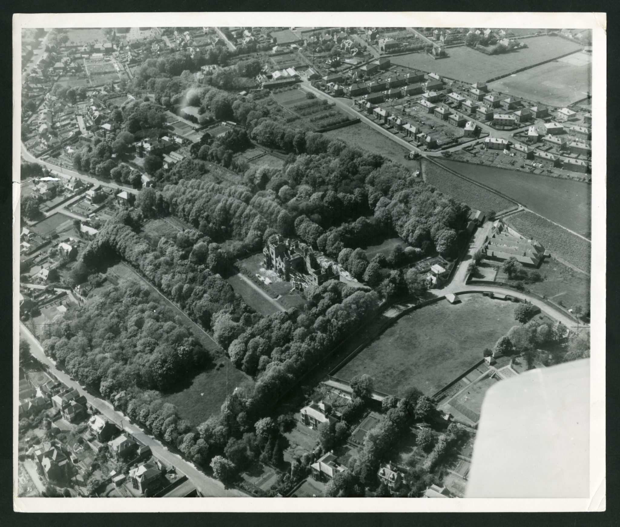 Trip back in time Aerial photos of Broughty Ferry through the decades