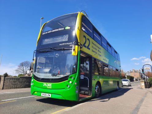 The Electric Emeralds will share the same livery as Xplore Dundee's current Emerald double deckers, such as this one on Service 22