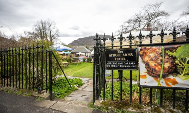 atholl arms hotel pay