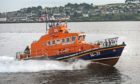 The crew of Broughty Ferry lifeboats were tasked with helping locate a 'very,very violent' man in St Andrews