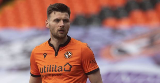 Ryan Edwards is set to extend his stay with Dundee United despite interest from England.