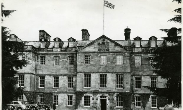 The exterior of Leslie House in June 1956.