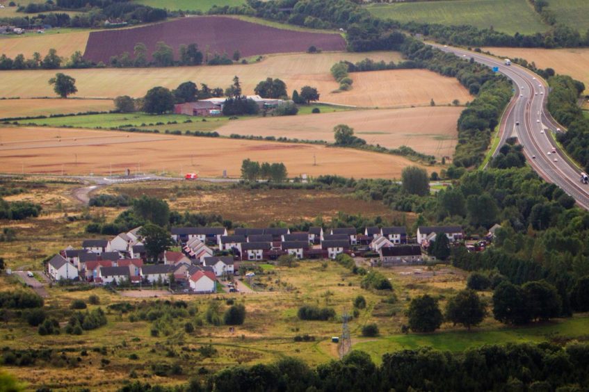 New homes at the Oudenarde site near Bridge of Earn