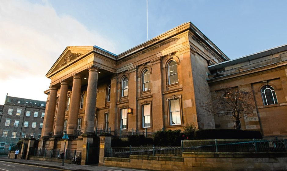 Dundee Sheriff Court