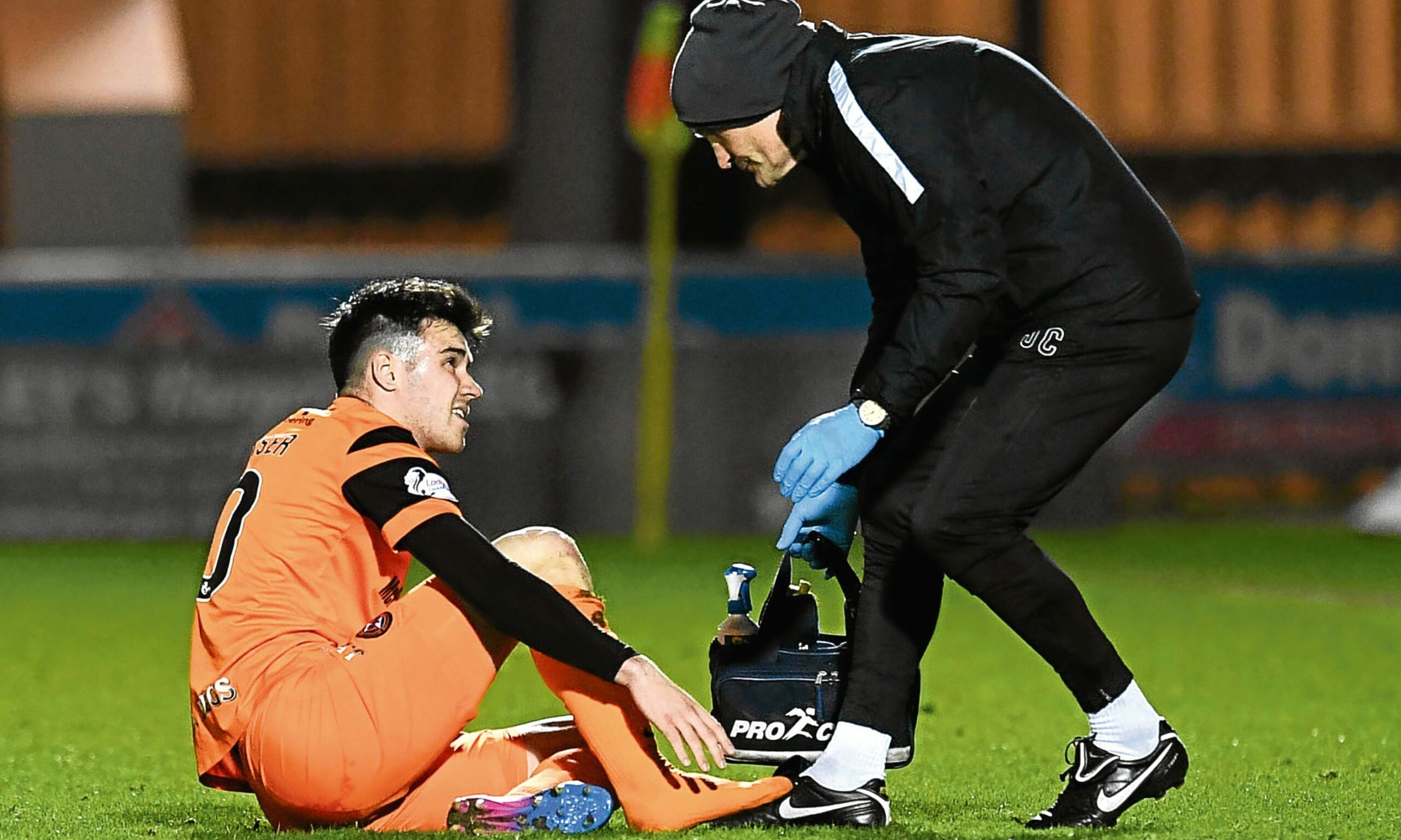 Dundee United's Scott Fraser is back in full training after breaking his foot in March