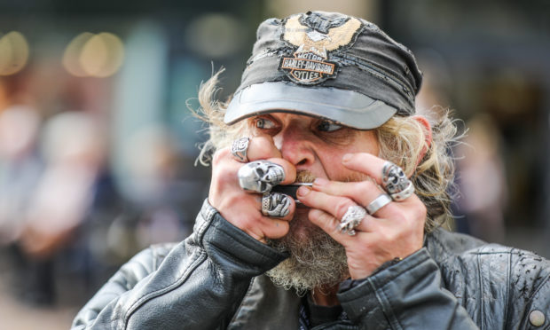 Dundee busker "Fast Eddie" Lafferty.