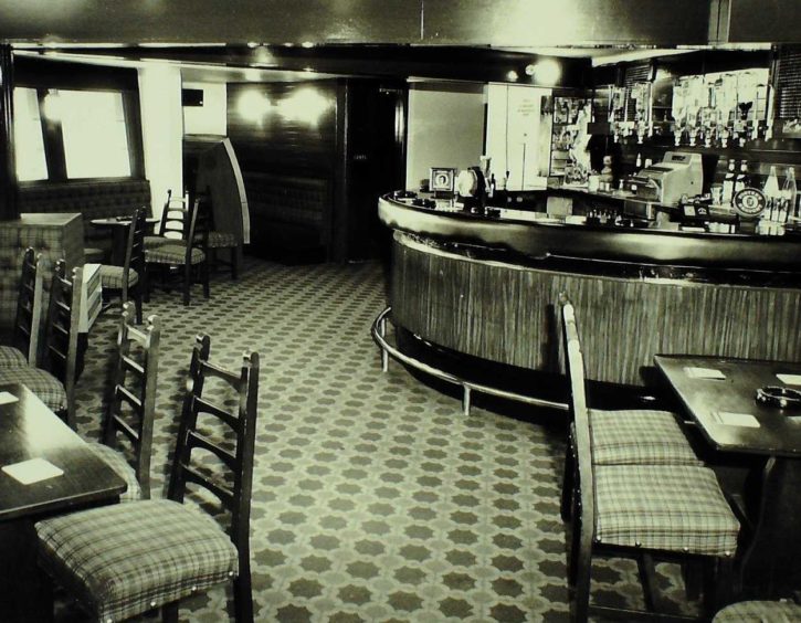 The Aperitif bar at Brannan's in Whitehall Crescent. (1982)