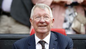 Sir Alex Ferguson: Arbroath manager Dick Campbell should have won Manager of the Year