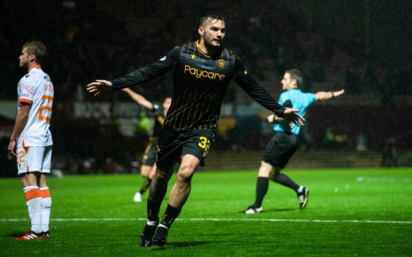 Tony Watt is set to be announced as a Dundee United player.