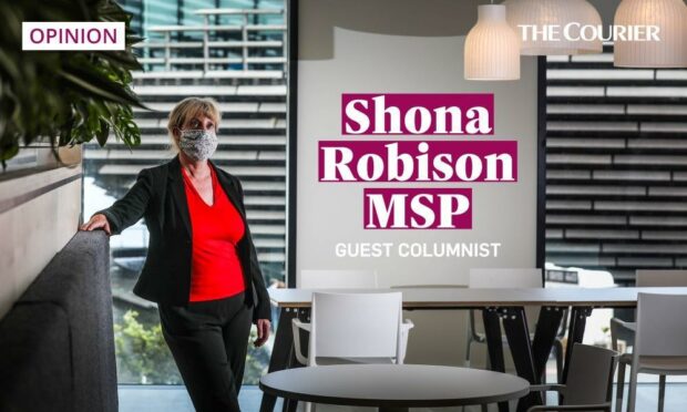 Shona Robison visited the new Social Security Office Scotland HQ in Dundee in the summer.