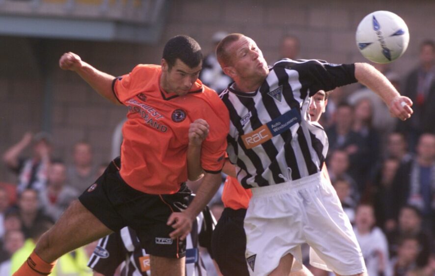 Lee Bullen in action for Dunfermline against Dundee United in 2002.