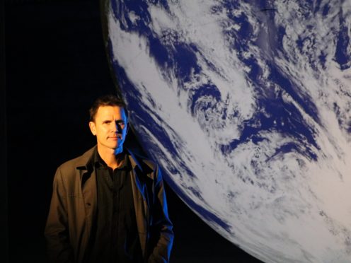 Luke Jerram with his Earth artwork (NERC)