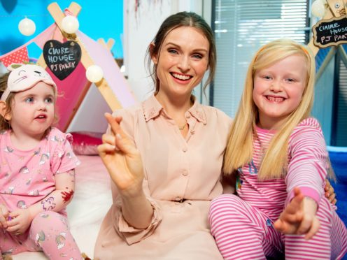 Sophie Ellis-Bextor with Evelyn Morrison and Imogen Gregory at Claire House Children’s Hospice (Shirlaine Forrest/PA)