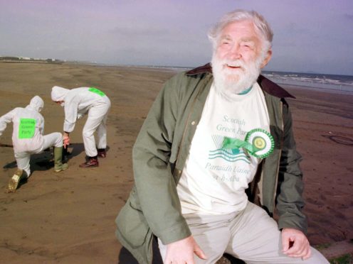 Broadcaster and botanist David Bellamy has died at the age of 86 (David Cheskin/PA)