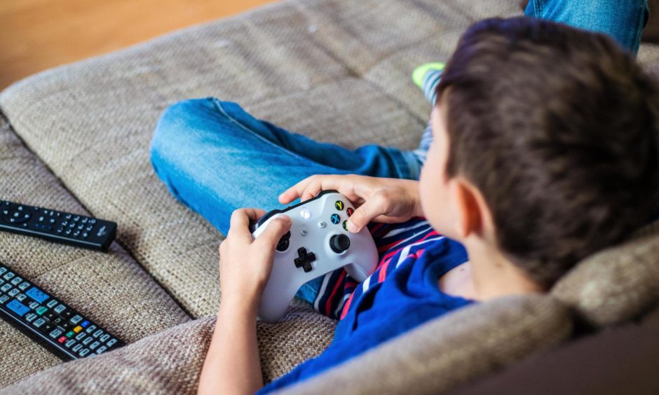 Games consoles for home learning: Here's how to to use an Xbox