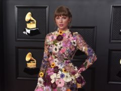 Taylor Swift and her mother have donated 50,000 dollars (£36,000) to a mother-of-five who lost her husband to coronavirus (Jordan Strauss/Invision/AP)