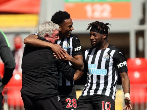 Newcastle head coach Steve Bruce (left) is aiming to at least match last season’s Premier League points tally (Clive Brunskill/PA)