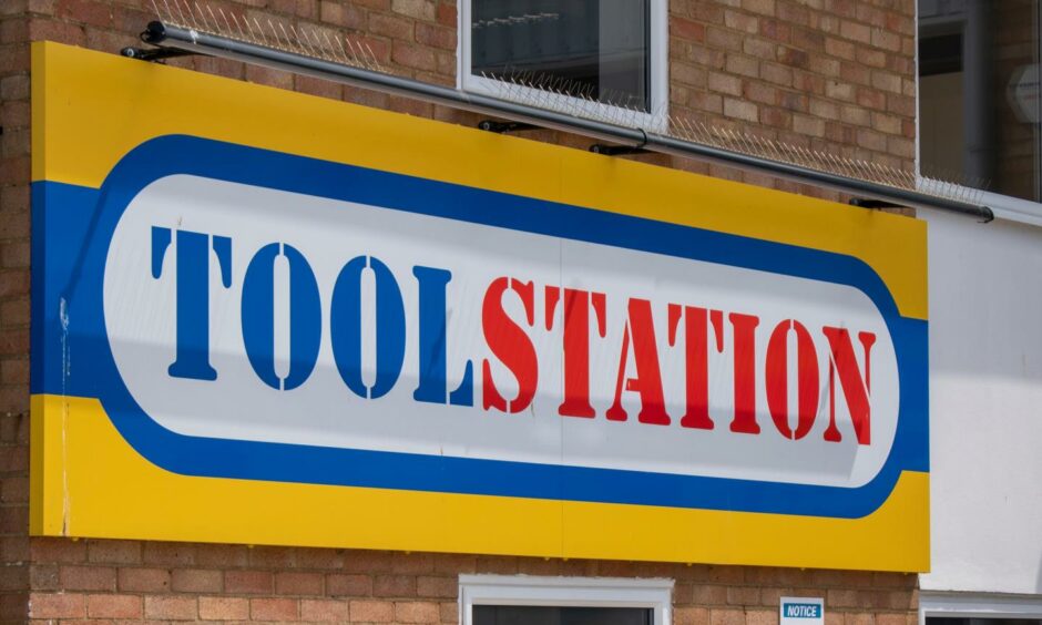 Toolstation Fast growing chain creates new jobs in Arbroath