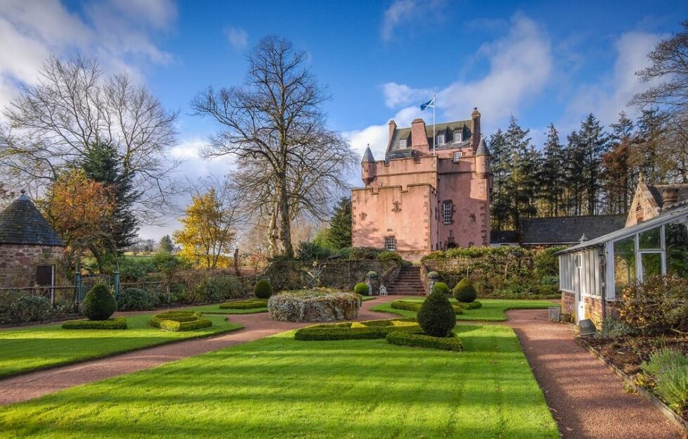 Historic 16th Century Castle Goes On The Market - And Could Be Yours ...