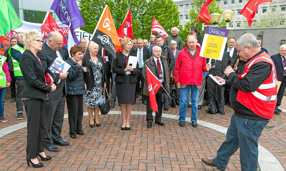 Fife Council equal pay claims have been brought privately rather than through unions