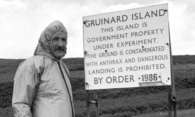 The Forbidden Isle of Gruinard: Chemical warfare on British soil