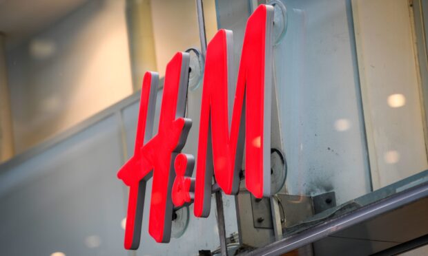 A H&M sign.