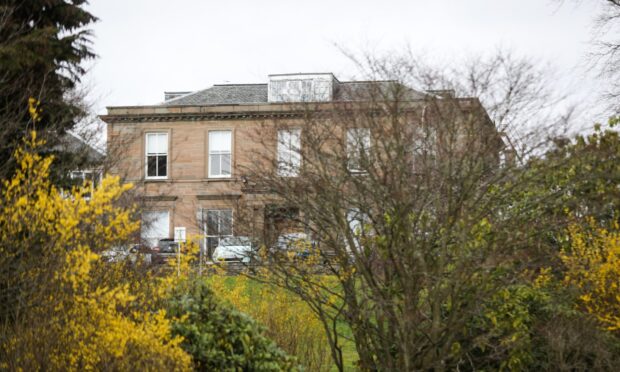 Courier News, Unknown story. Rumours of Fernbrae Hospital in Dundee closing with staff outside saying there were meetings being held but some staff were still unaware. Pic shows; general view of the exterior Fernbrae Hospital, Dundee. Tuesday, 19th March, 2019. Kris Miller/DCT Media.