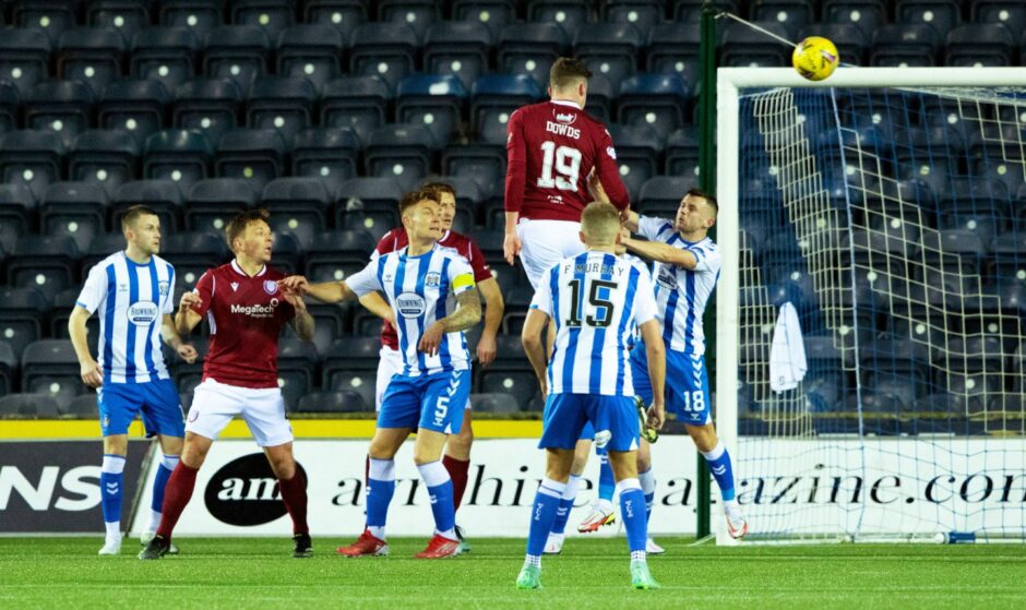 Anton Dowds scored a late winner for Arbroath against Kilmarnock.