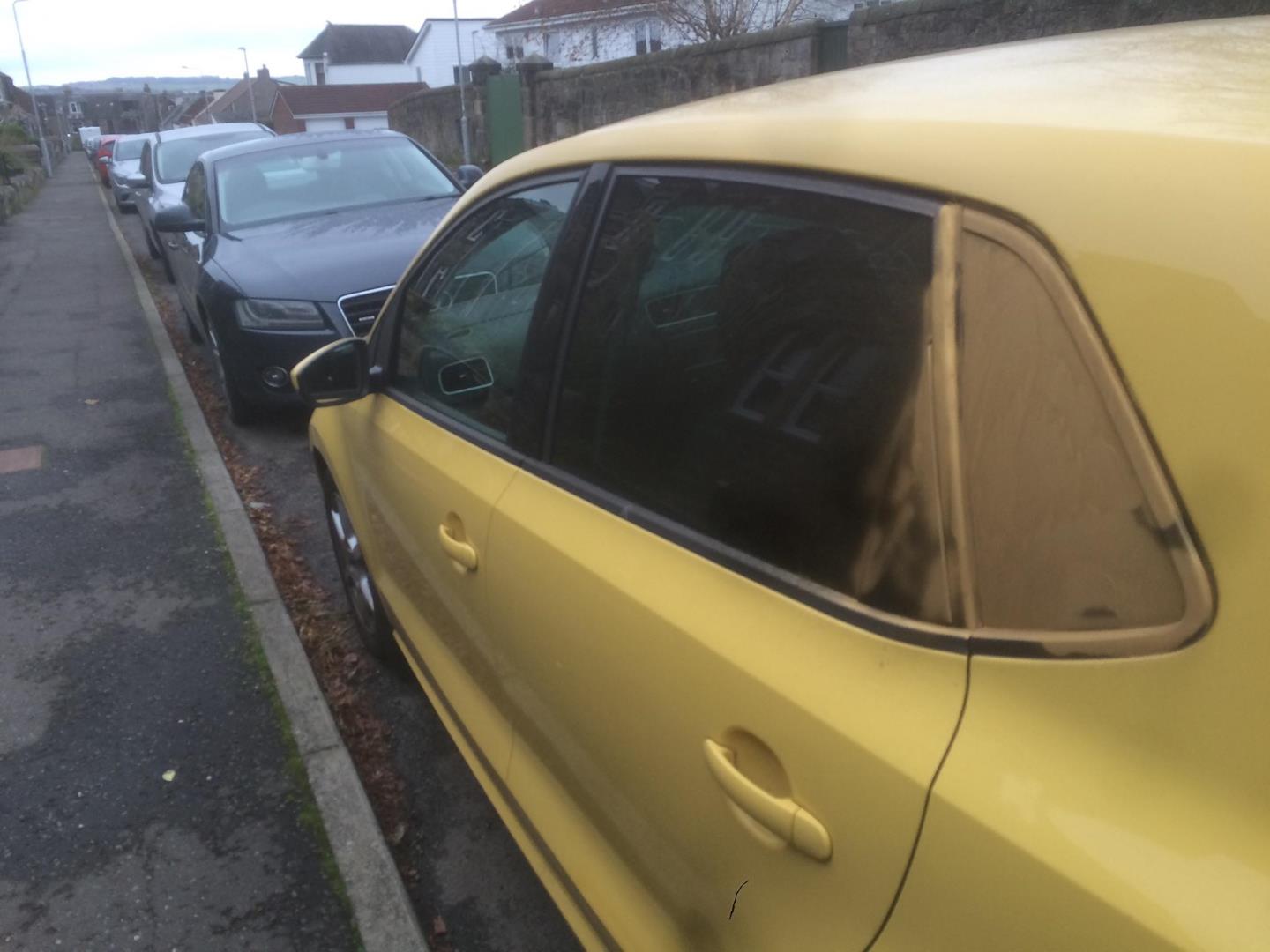 Police hunt vandals who spray-painted 12 vehicles in Dunfermline