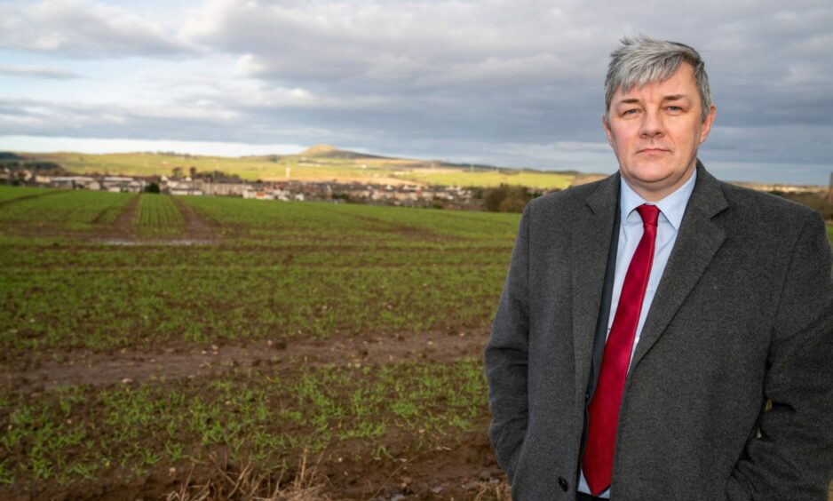 Altany Craik is against the Glenrothes housing plan