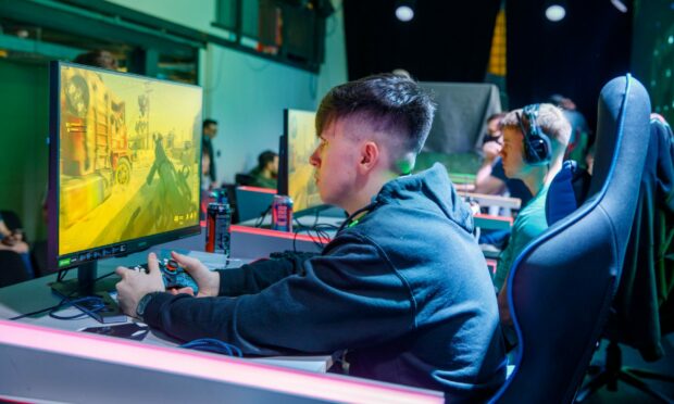 Students at Dundee and Angus College will soon be able to get esports qualifications.