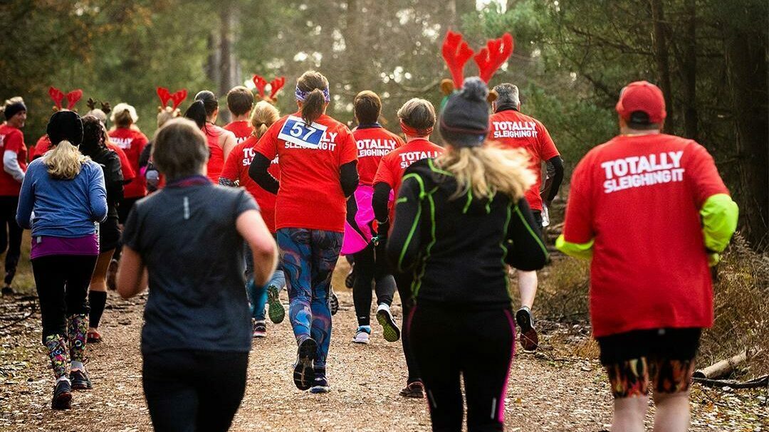 People running the RNLI Reindeer Run