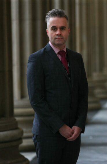 Greg Colgan, Dundee City Council chief executive