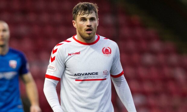 David Goodwillie playing for Clyde
