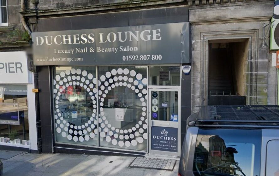 Duchess Lounge salon, Whytescauseway, Kirkcaldy.