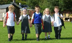First day at school for Abernyte Primary School's P1s in 2021. Picture by Gareth Jennings / DCT Media.